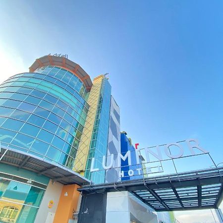 Cicadas Luminor Hotel Metro Indah - Bandung By Wh מראה חיצוני תמונה