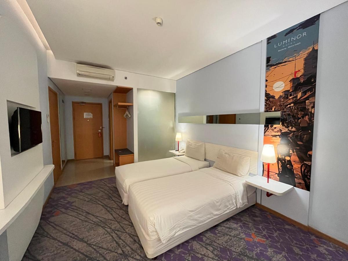 Cicadas Luminor Hotel Metro Indah - Bandung By Wh מראה חיצוני תמונה