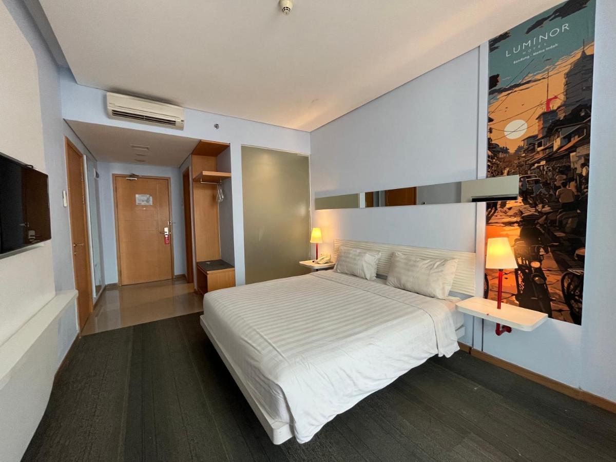Cicadas Luminor Hotel Metro Indah - Bandung By Wh מראה חיצוני תמונה