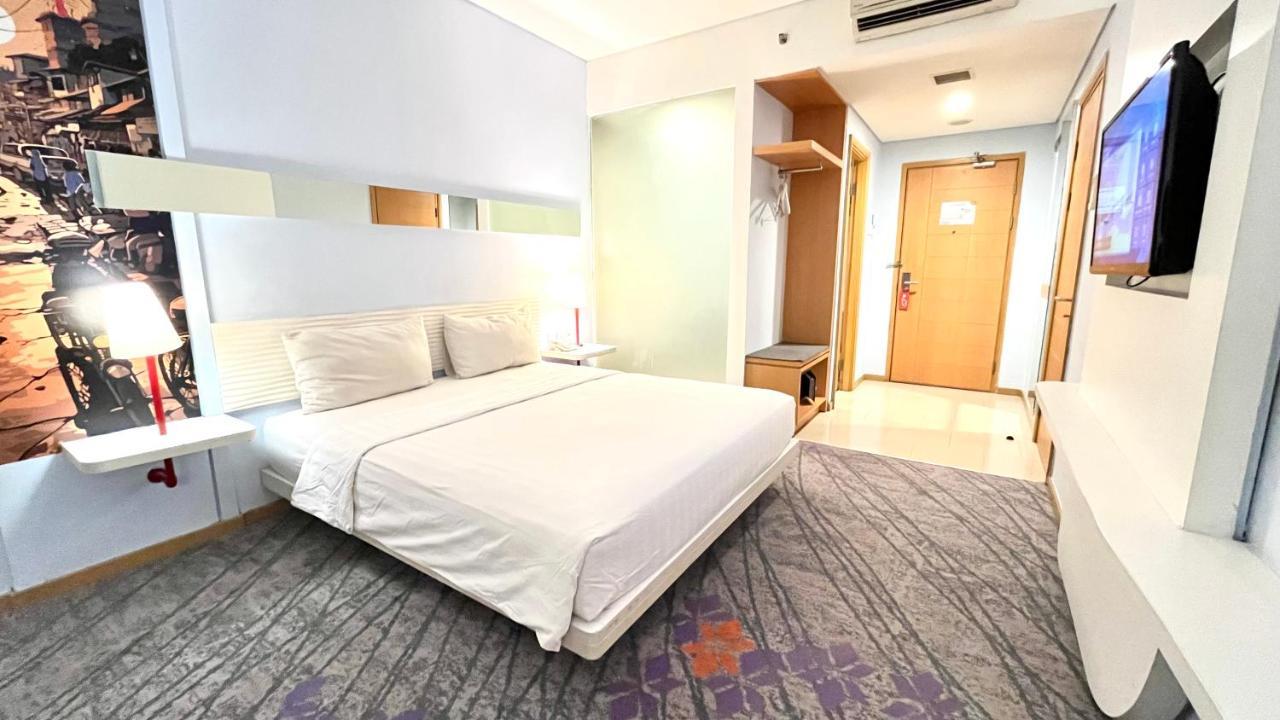 Cicadas Luminor Hotel Metro Indah - Bandung By Wh מראה חיצוני תמונה