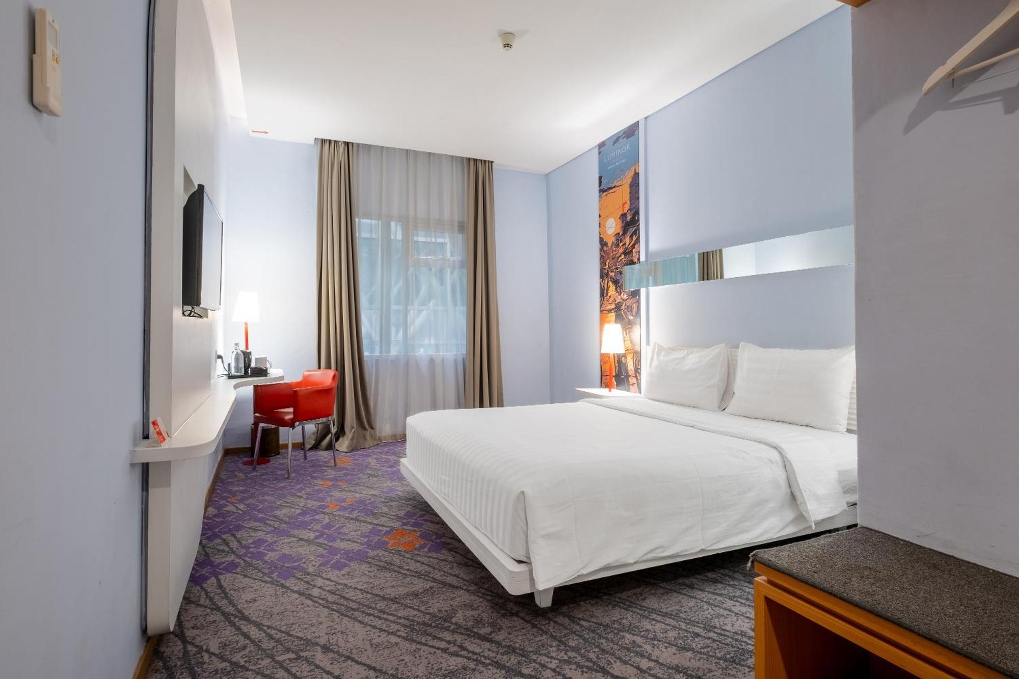 Cicadas Luminor Hotel Metro Indah - Bandung By Wh מראה חיצוני תמונה